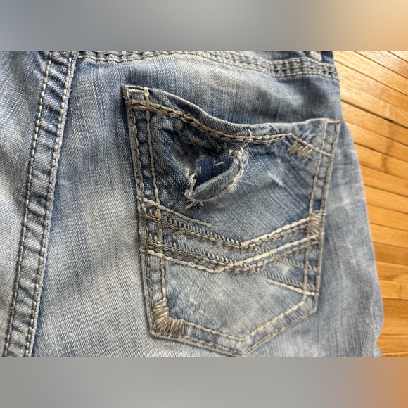 BKE Tyler Wide Leg Regular Fit Denim Jeans, (Distressed) Men's Size 32R - Picture 10 of 16